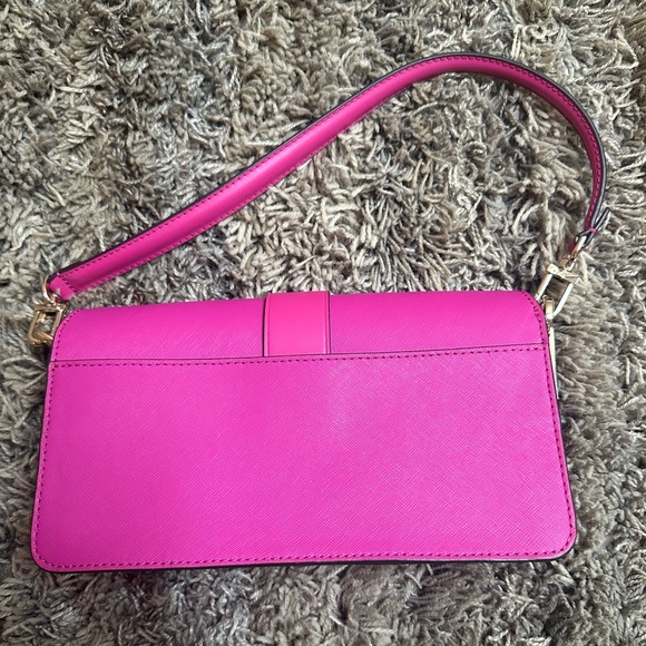 Michael Kors Ladies Medium Greenwich Saffiano Leather Bag In Wild Berry - Picture 2 of 7